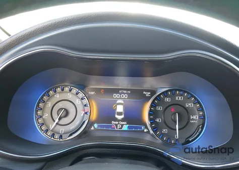 2015 Chrysler 200 S z USA, uszkodzony, nr VIN 1C3CCCBG9FN652471